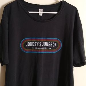 Jonesy's jukebox "Steve Jones" sex pistols t-shirt and signed book and stickers